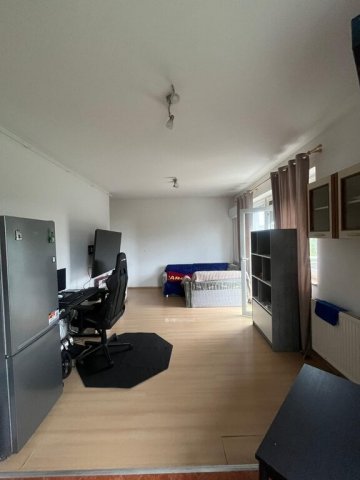 Eladó téglalakás, Ajkán 39 M Ft, 2 szobás