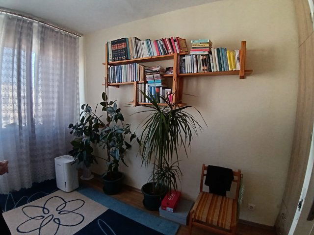 Eladó panellakás, Szolnokon 29.5 M Ft, 2 szobás