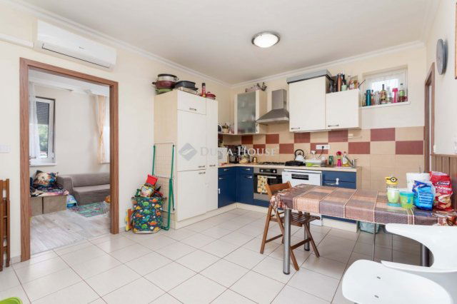 Eladó ikerház, Jánossomorján 54.9 M Ft, 3 szobás