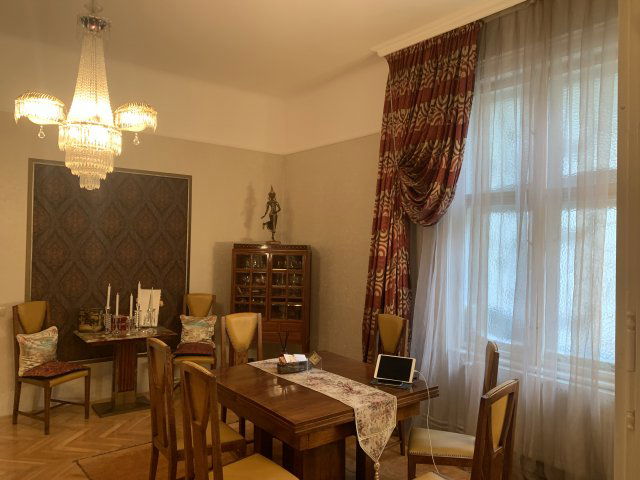 Eladó téglalakás, Budapesten, VI. kerületben 140 M Ft, 4 szobás