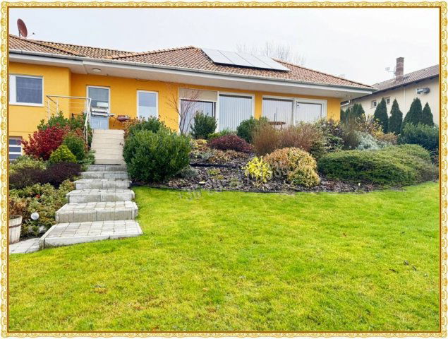 Eladó családi ház, Áporkán 395 M Ft, 3 szobás