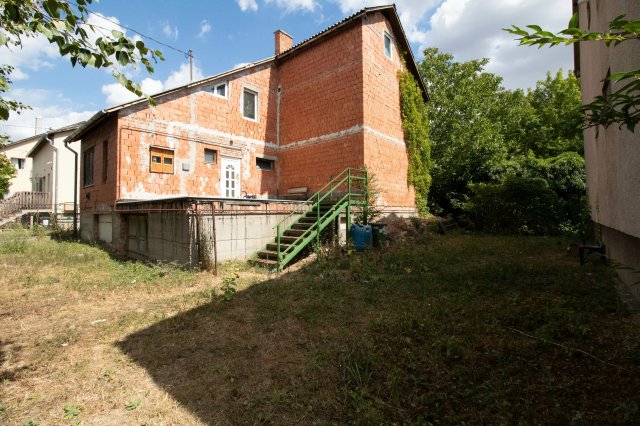 Eladó családi ház, Törökbálinton 70 M Ft, 3 szobás
