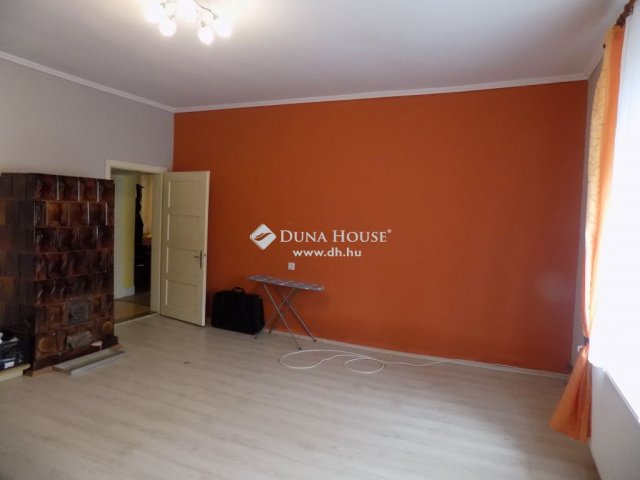 Eladó családi ház, Felsőszölnökön 54.99 M Ft, 3 szobás