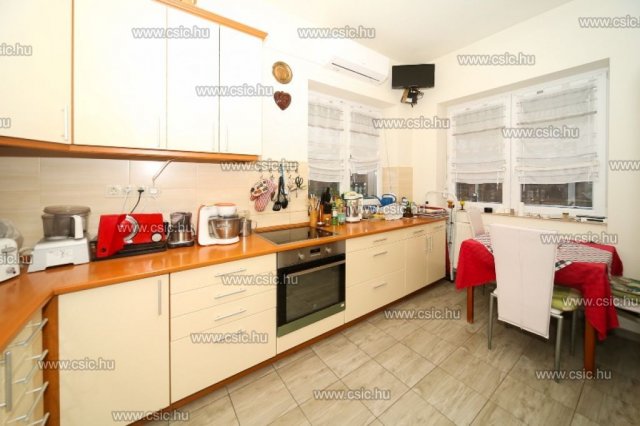 Eladó ikerház, Budapesten, III. kerületben 177 M Ft, 5+1 szobás