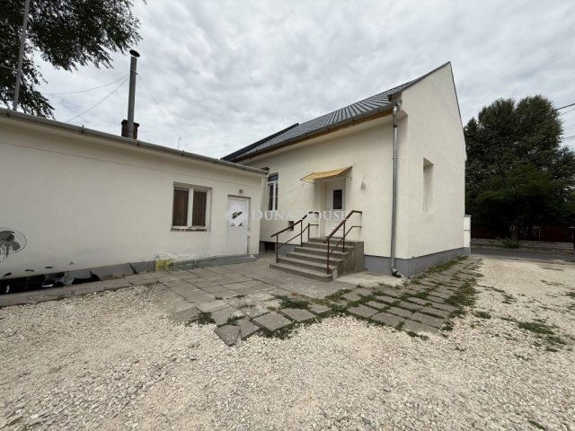 Eladó családi ház, Budapesten, XIX. kerületben 120 M Ft