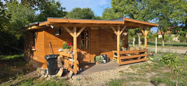 Eladó nyaraló, Tiszaalpáron 24.5 M Ft, 1 szobás