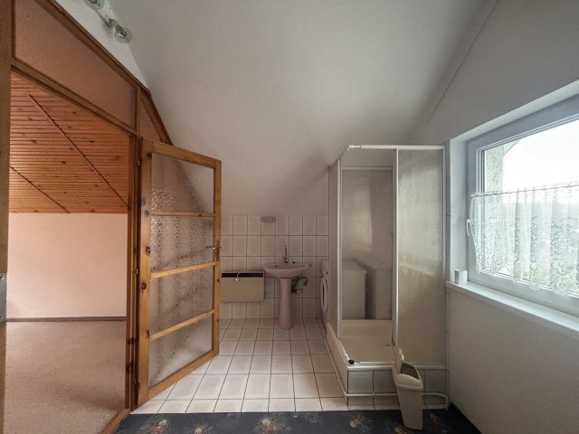 Kiadó családi ház, albérlet, Miskolcon 500 E Ft / hó, 5 szobás