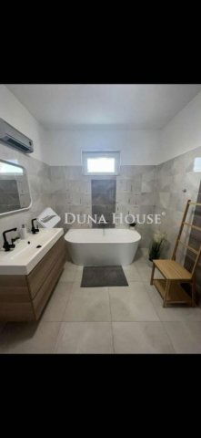 Eladó családi ház, Inárcson 129 M Ft, 5 szobás