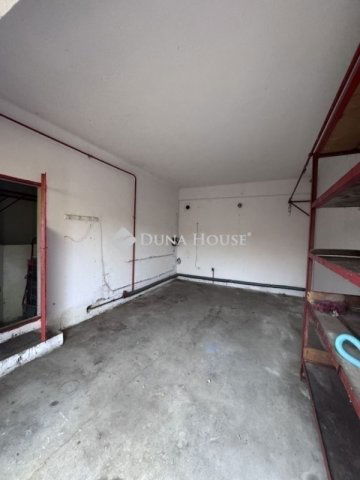 Eladó családi ház, Ceglédbercelen 67 M Ft, 5 szobás