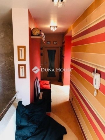 Eladó ikerház, Szegeden 147.9 M Ft, 5 szobás