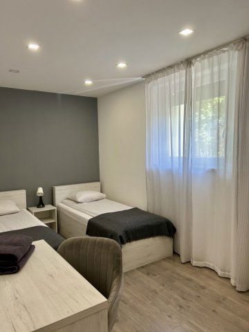 Kiadó téglalakás, albérlet, Debrecenben 330 E Ft / hó, 3 szobás