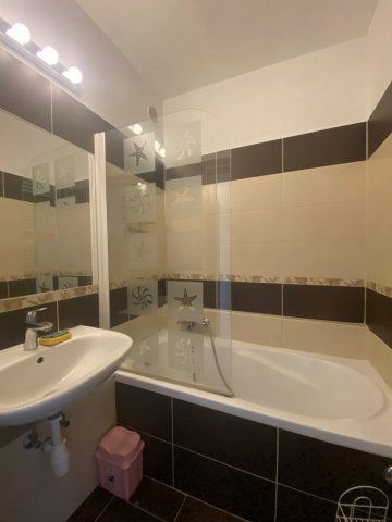 Kiadó panellakás, albérlet, Pécsett, Szigeti úton 230 E Ft / hó