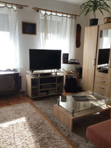 Eladó téglalakás, Pécsett 60.9 M Ft, 2 szobás