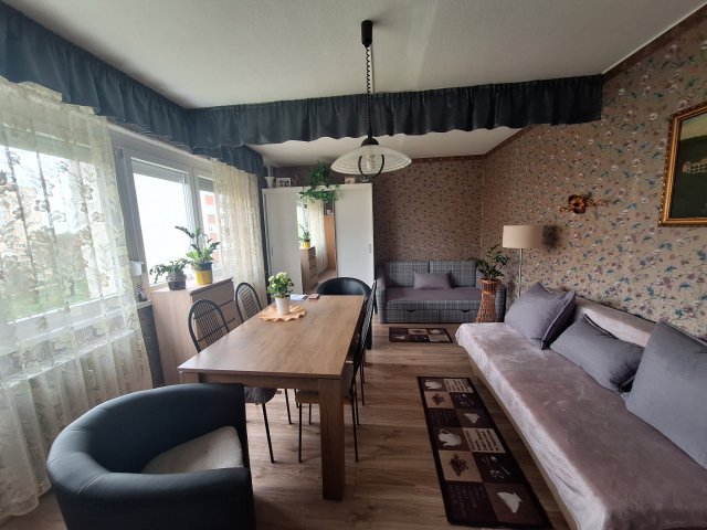 Eladó panellakás, Szolnokon 30.9 M Ft, 2 szobás