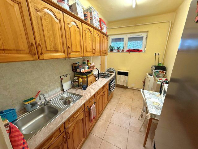 Eladó téglalakás, Pécsett 42.9 M Ft, 2 szobás