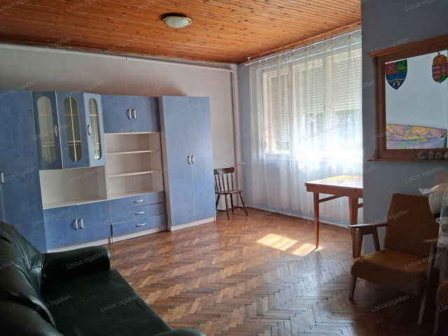 Eladó családi ház, Kengyelen 32 M Ft, 4 szobás