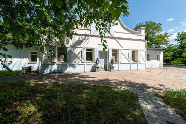 Eladó családi ház, Mocsán 285 M Ft, 1 szobás
