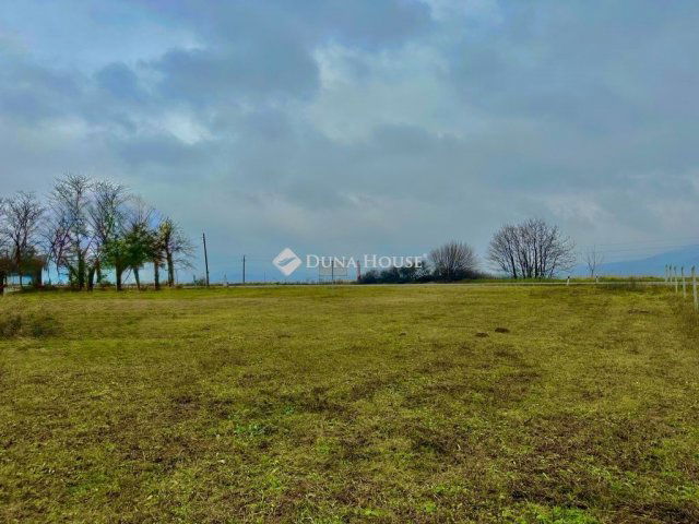 Eladó telek, Pilisvörösváron 135 M Ft / költözzbe.hu