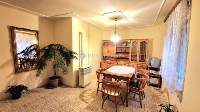 Eladó családi ház, Kocséren 34.9 M Ft, 2 szobás