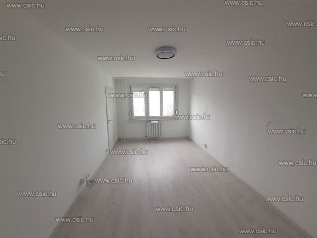 Eladó panellakás, Budapesten, III. kerületben 72.9 M Ft, 2 szobás