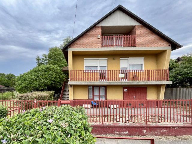 Eladó családi ház, Nagykátán 55 M Ft, 3 szobás