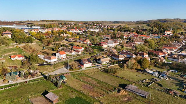 Eladó telek, Berkenyén 18 M Ft / költözzbe.hu