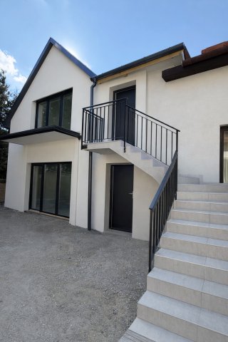 Eladó téglalakás, Budapesten, II. kerületben 126.9 M Ft