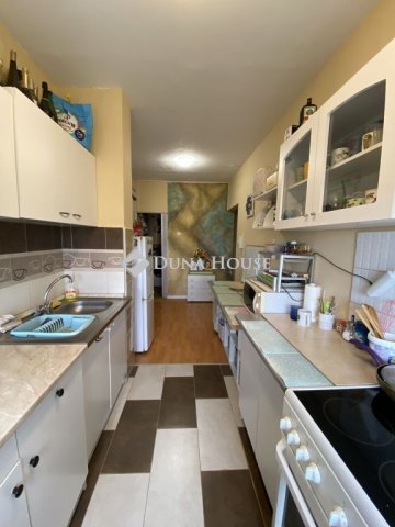 Eladó téglalakás, Keszthelyen, Vaszary Kolos utcában 47.5 M Ft
