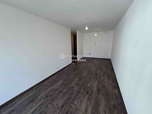 Eladó téglalakás, Budapesten, VIII. kerületben 99.9 M Ft