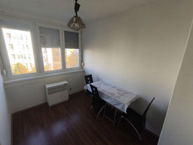 Kiadó téglalakás, albérlet, Tökölön, Pesti úton, 2 szobás