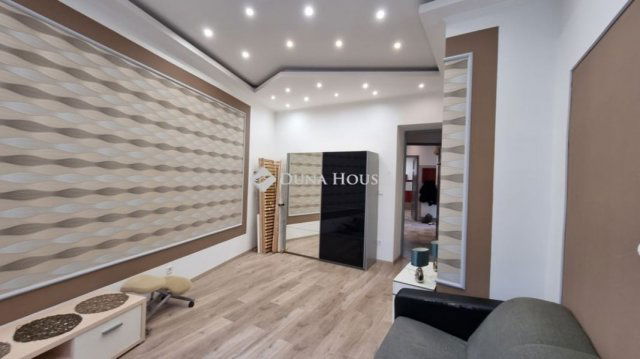 Eladó téglalakás, Budapesten, IX. kerületben 109.9 M Ft