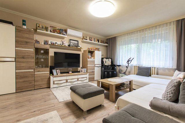 Eladó panellakás, Budapesten, XXI. kerületben 53.9 M Ft