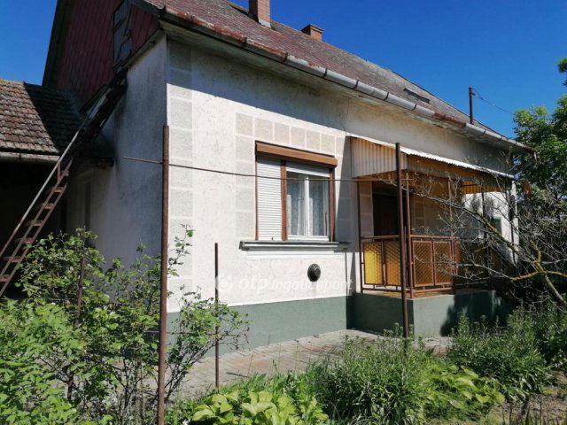 Eladó családi ház, Nagyivánon 10.9 M Ft, 3 szobás