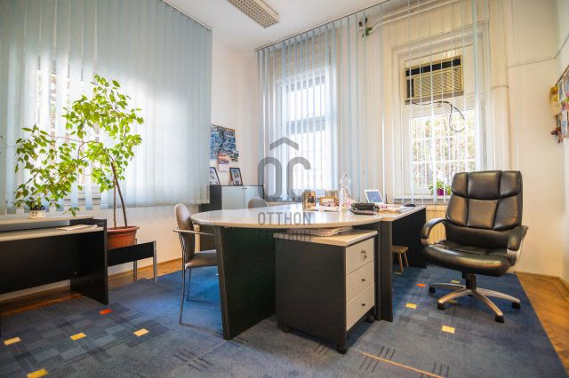 Eladó iroda, Budapesten, IV. kerületben 135 M Ft, 7 szobás