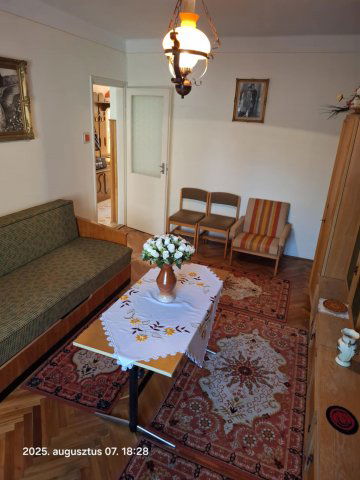 Eladó családi ház, Egerben 74.5 M Ft, 3 szobás