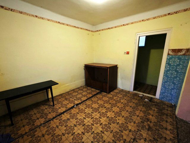 Eladó családi ház, Polgáron 18.9 M Ft, 3+2 szobás