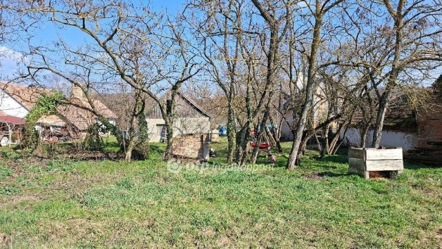 Eladó családi ház, Nágocson 48 M Ft, 3 szobás