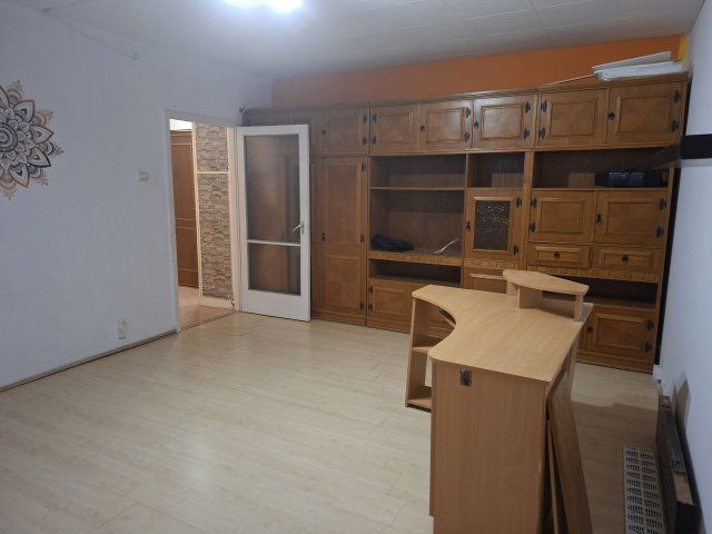 Eladó panellakás, Kistarcsán, Eperjesi úton 66 M Ft, 2 szobás