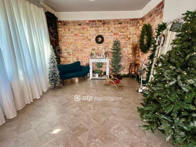 Eladó családi ház, Ceglédbercelen 67 M Ft, 4 szobás