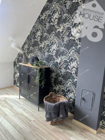 Eladó téglalakás, Kecskeméten 52.5 M Ft, 2 szobás