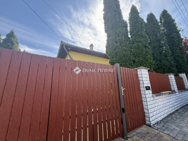 Eladó családi ház, Fonyódon 87.9 M Ft, 4 szobás