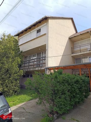 Eladó családi ház, Oroszlányban 63 M Ft, 5 szobás