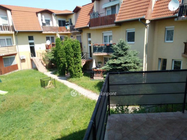 Eladó téglalakás, Szigethalmon 53.9 M Ft, 3+1 szobás