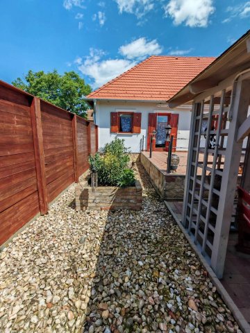 Eladó családi ház, Vörsön 159.775 M Ft, 4 szobás