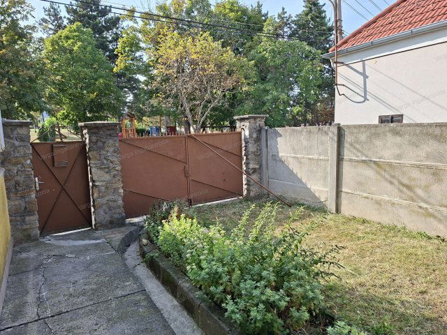 Eladó családi ház, Sopronban 52 M Ft, 2 szobás