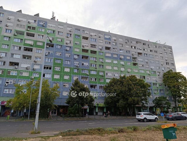 Eladó panellakás, Budapesten, III. kerületben 64.9 M Ft, 2 szobás