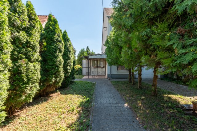 Eladó családi ház, Székesfehérvárott 75.9 M Ft, 4 szobás