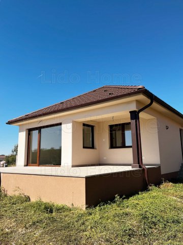 Eladó családi ház, Bándon 152 M Ft, 4 szobás