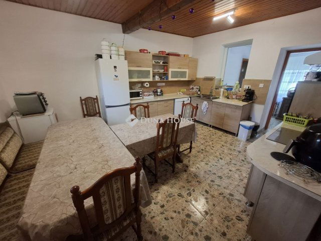 Eladó családi ház, Kiskunfélegyházán 53.9 M Ft, 3 szobás