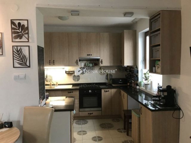 Eladó családi ház, Mohán 95 M Ft, 5 szobás